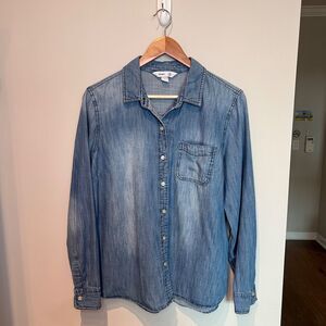 Old Navy The Classic Shirt Chambray Long Sleeve Button Down Size L